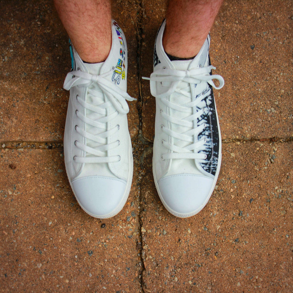 Issue 1 : Multi Logo High Top Sneakers